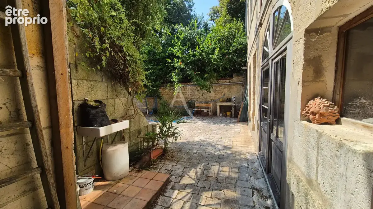 Rare à rochefort ? maison au calme avec jardin dans une rue très prisée - photo 9