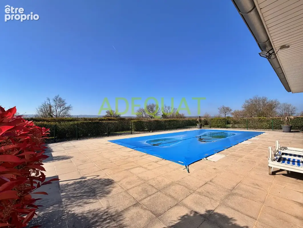L'ISLE D'ABEAU, appartement T4 / 3 chambres / terrasse / piscine / jardin… - photo 12