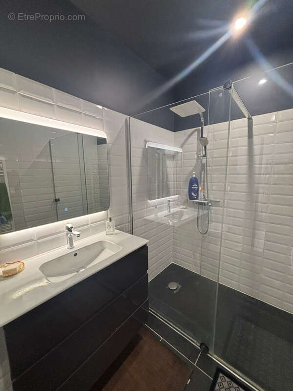 Appartement à COURSAN