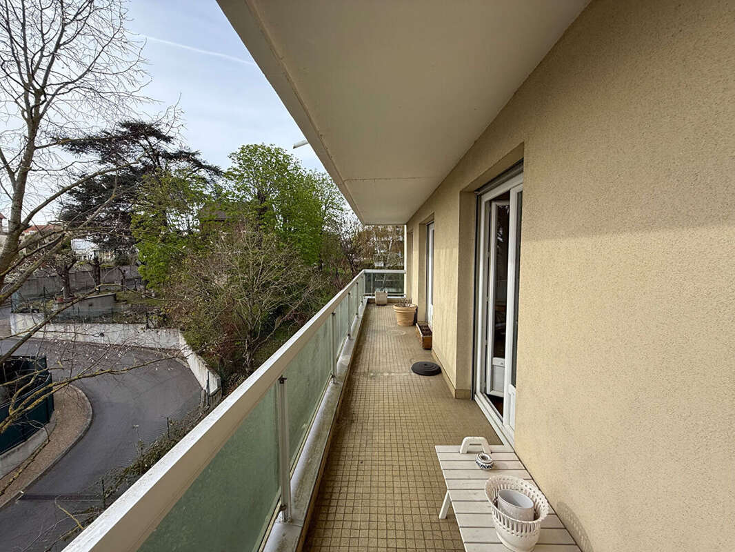 Appartement à MAISONS-LAFFITTE