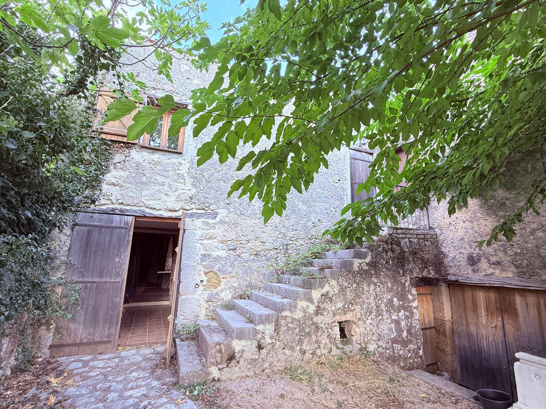 Maison à BOUYON