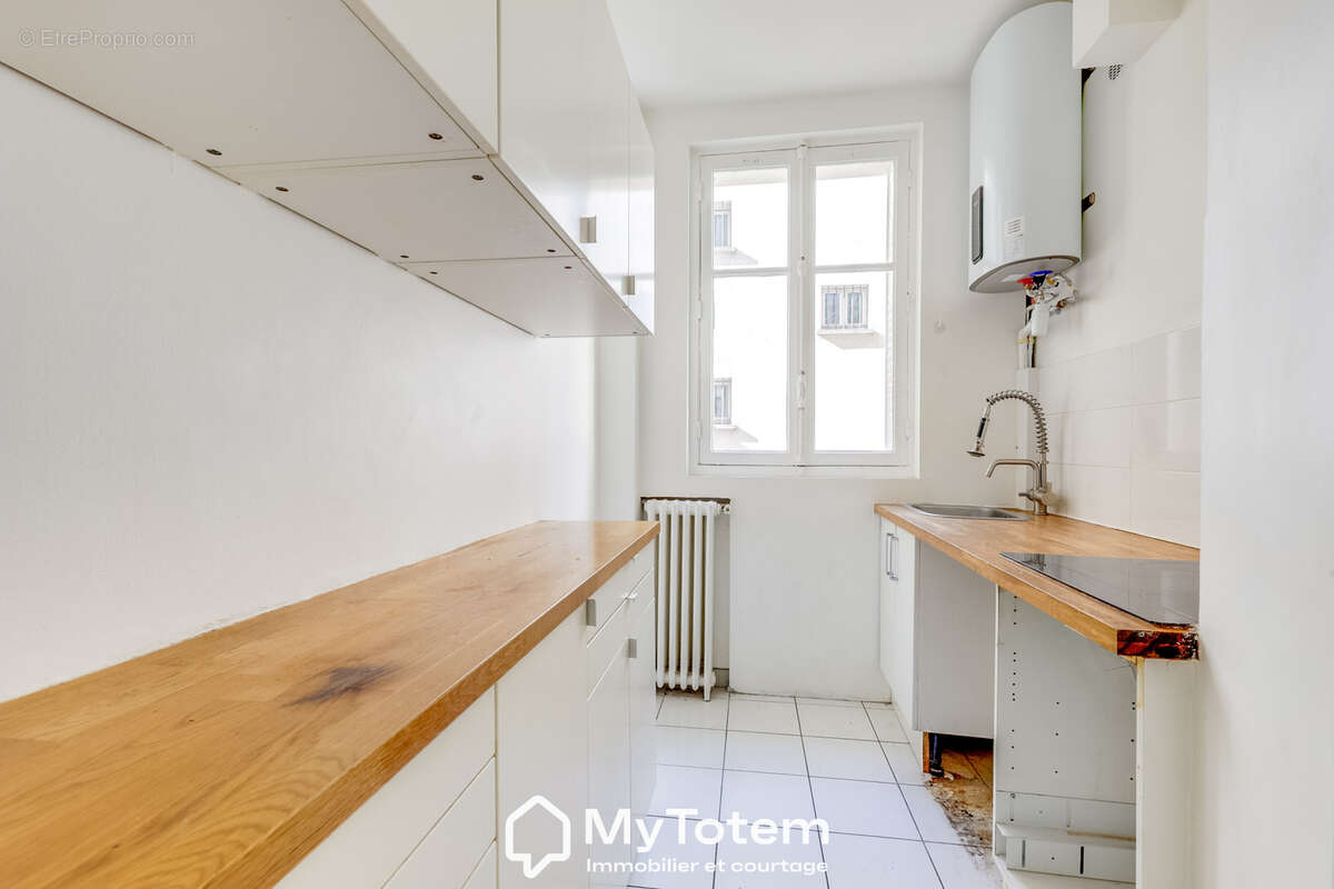 Appartement à LEVALLOIS-PERRET