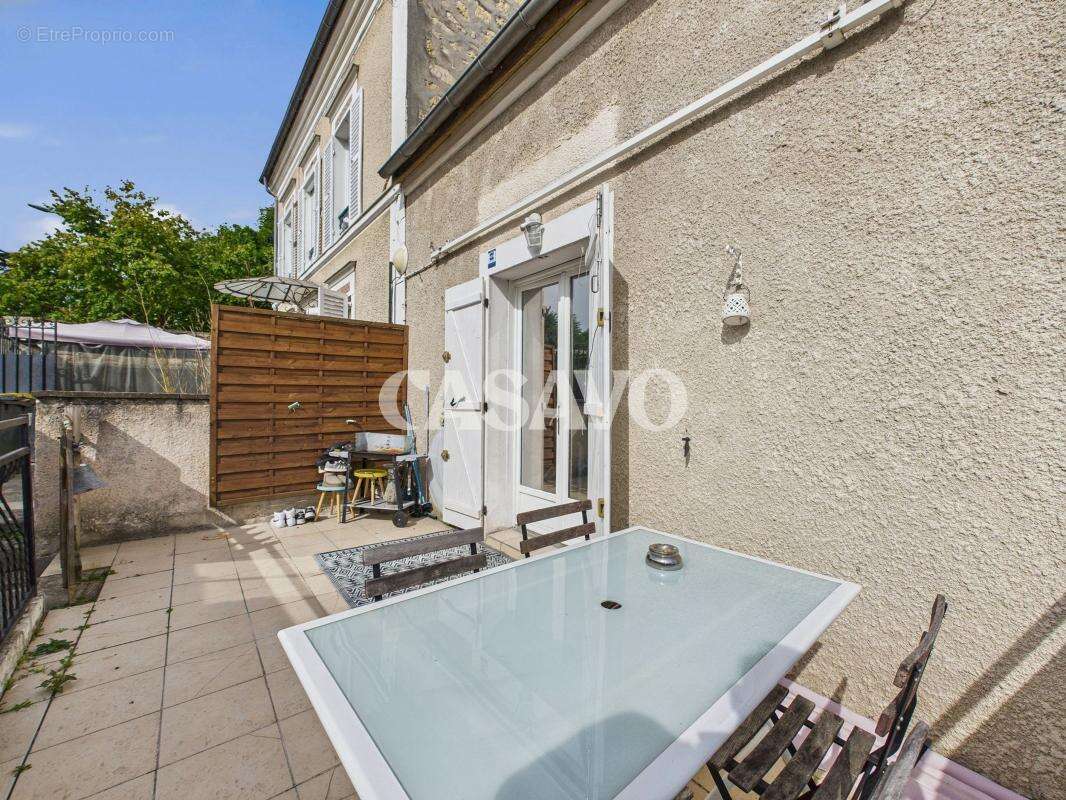 Appartement à SAINT-OUEN-L'AUMONE