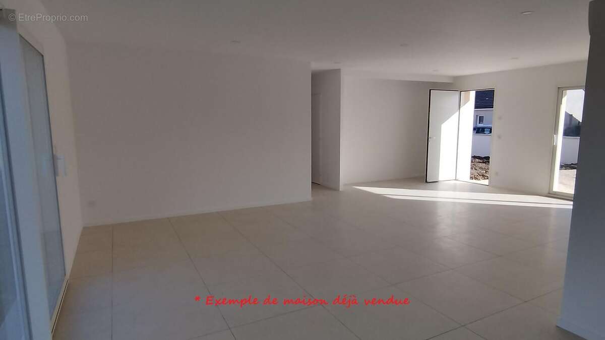 Maison 99 m² à Cognat-Lyonne  - photo 4