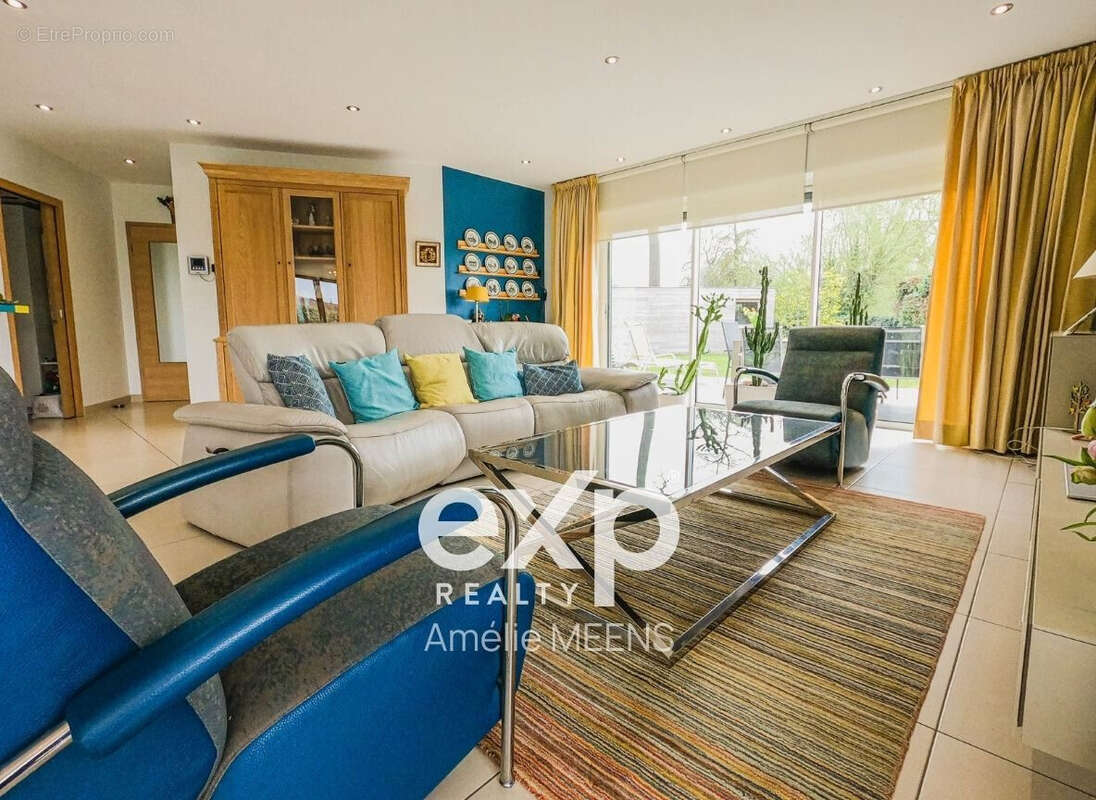 Maison à ESQUELBECQ