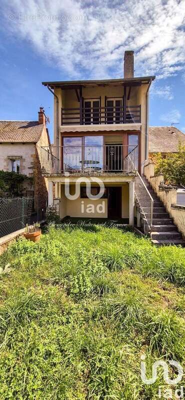 Photo 3 - Maison à SAINT-GENIEZ-D&#039;OLT