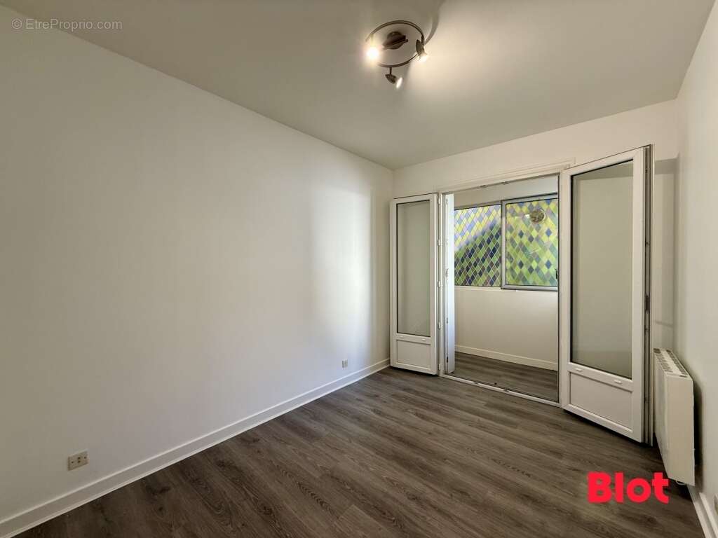 Appartement à LE POULIGUEN