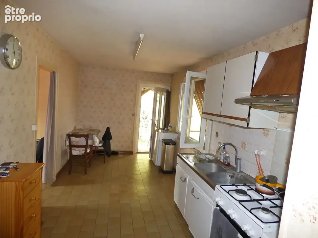 Saint-trivier-de-courtes,maison 120 m² à rénover  sur un terrain 541 m² - photo 12