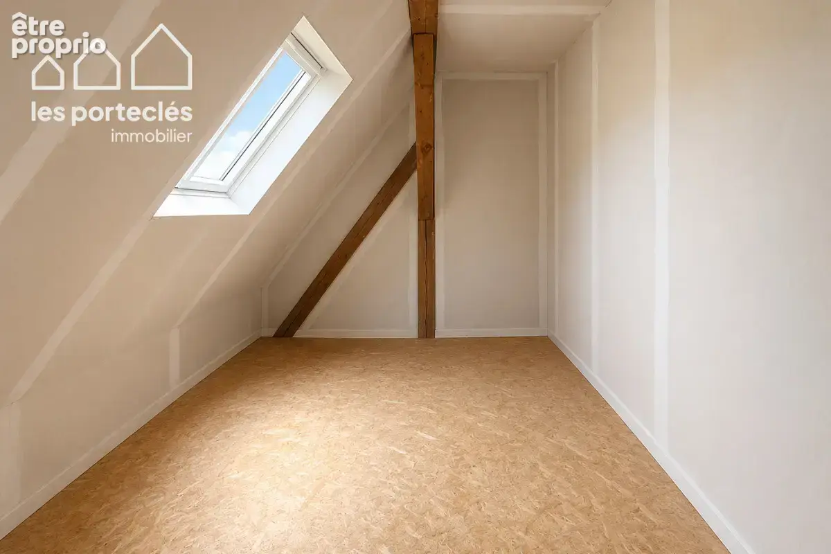 Maison en impasse à rénover 126 m², 25 ares - photo 9