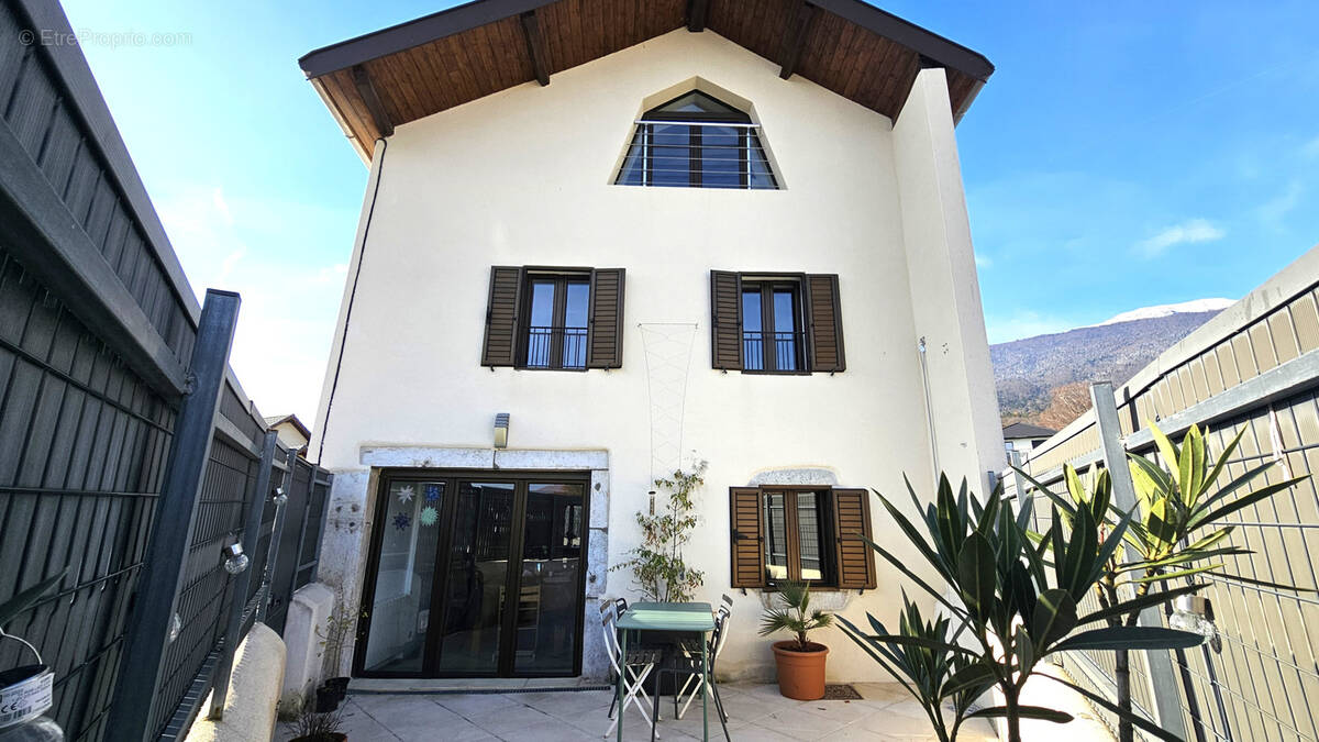 Maison à SAINT-JEAN-DE-GONVILLE