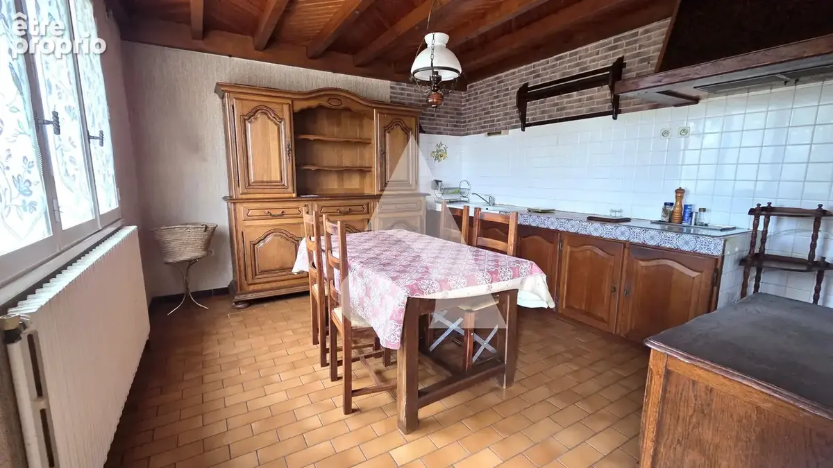 Maison individuelle à rénover, 97 m² + grenier aménageable, terrain de 1 689 m², dépendances et sous-sol ? COURLAOUX 39570 - photo 6