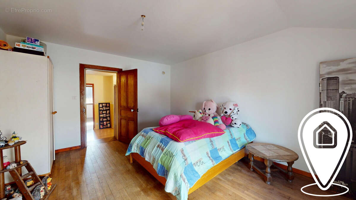 Maison à HADIGNY-LES-VERRIERES