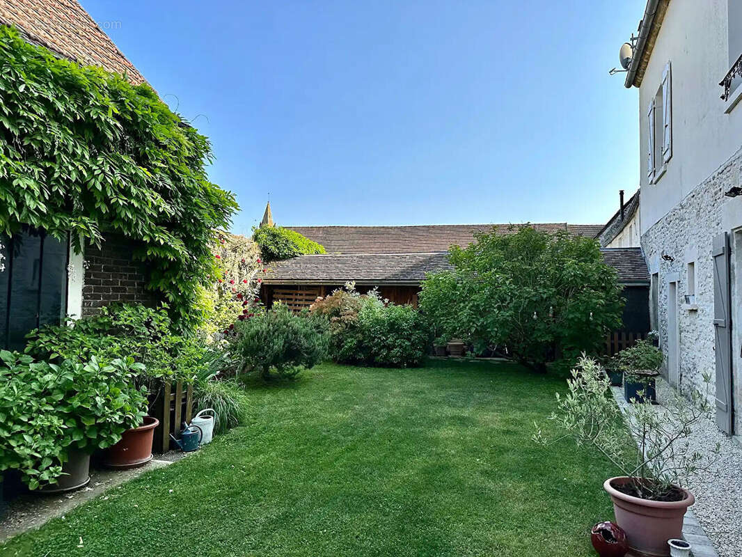 Maison à RULLY
