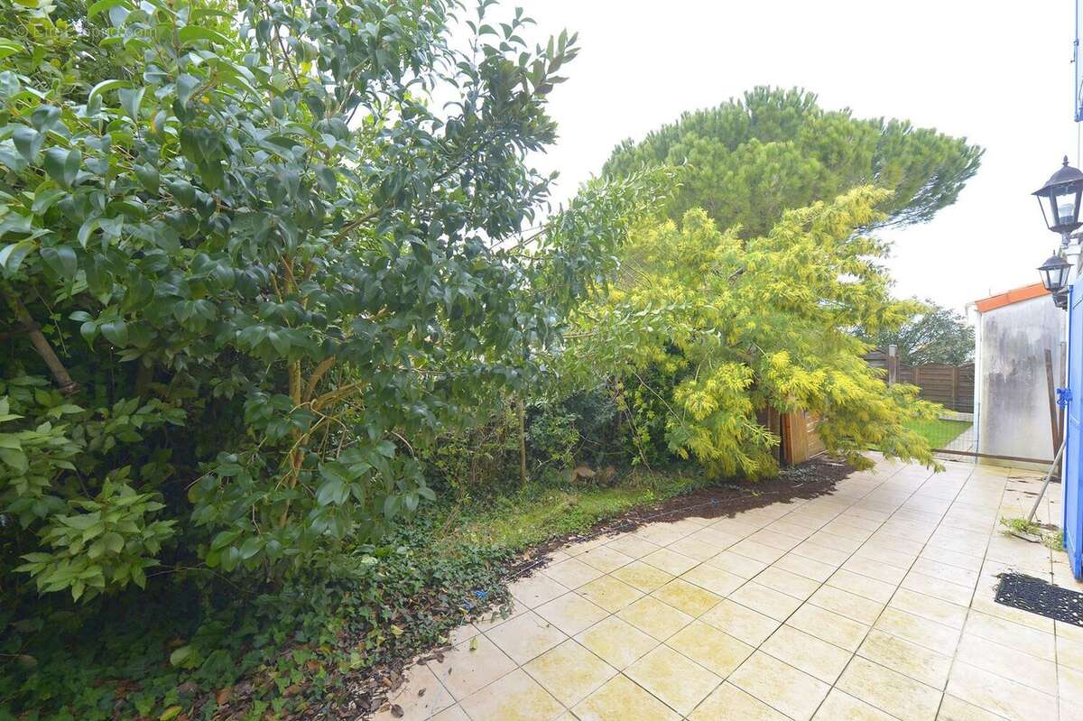 Maison 100 m² à Royan  - photo 3
