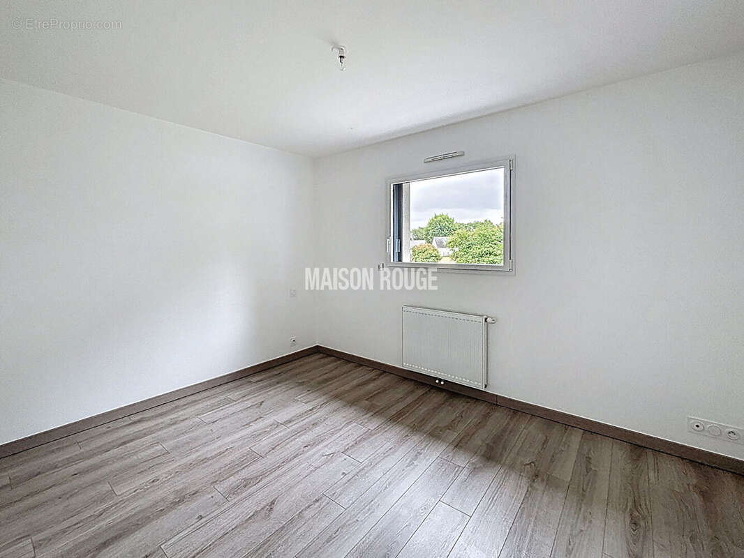 Maison à PLOUER-SUR-RANCE