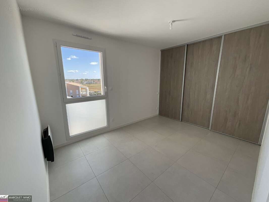 Appartement à SAUVIAN