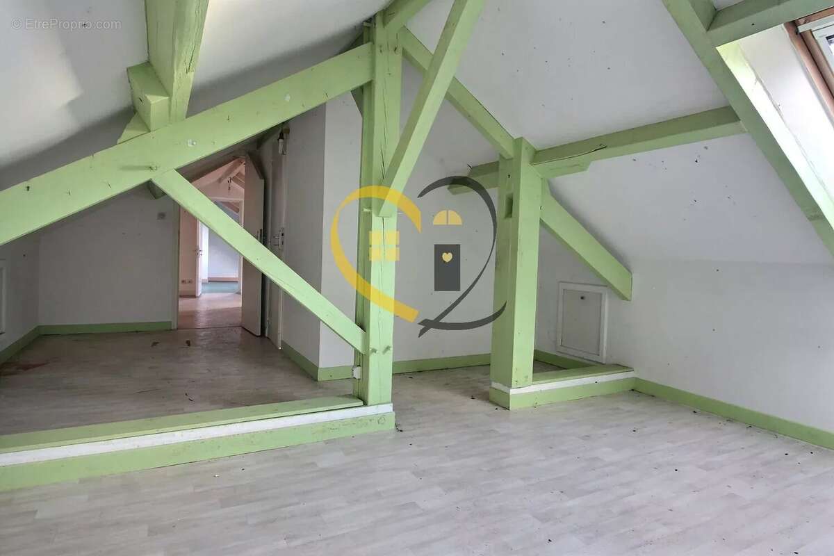 Maison à SAINT-DOULCHARD