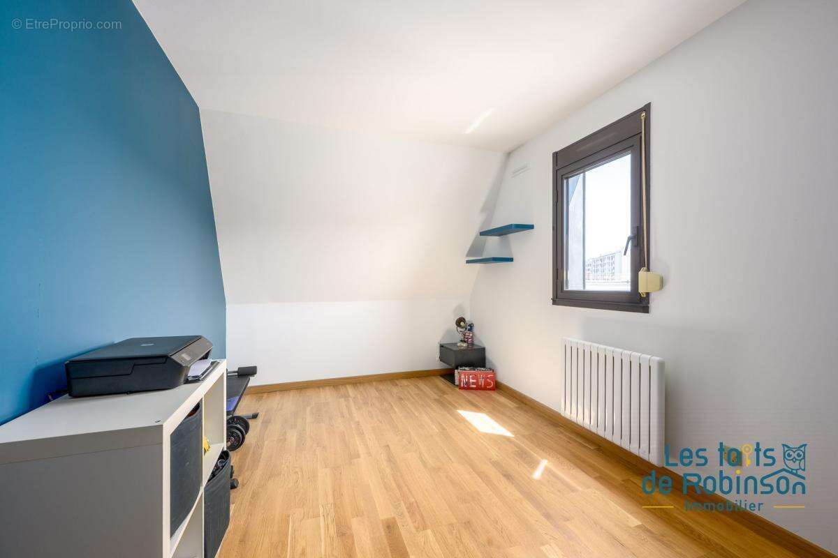 Appartement à CHATILLON