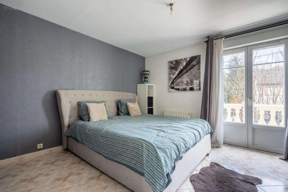 Maison à NOISY-LE-SEC