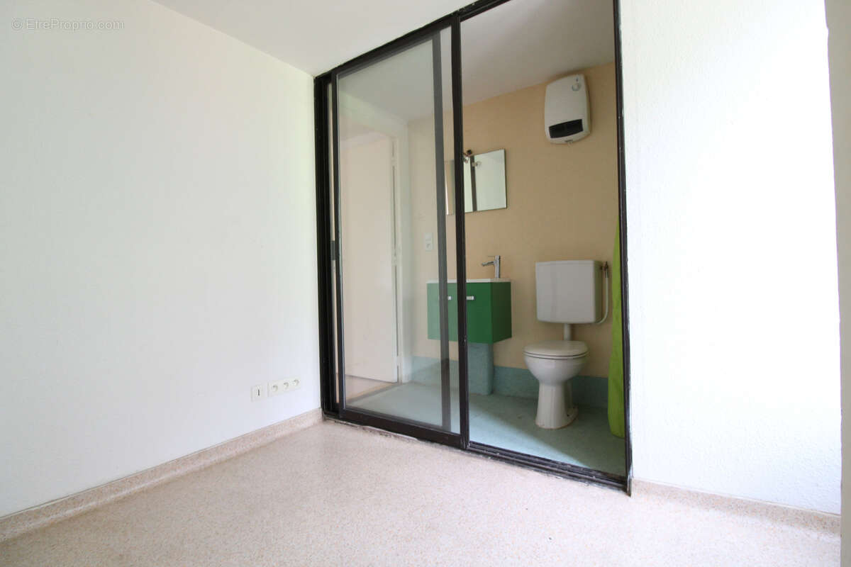 Maison à SAINT-SERNIN-SUR-RANCE