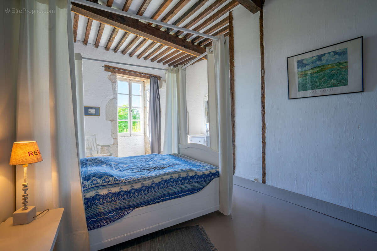 Maison à LACOUR