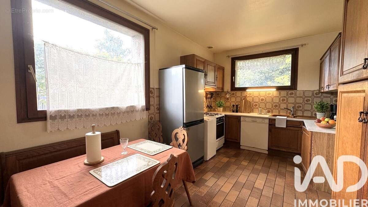 Photo 6 - Maison à VERRIERES-LE-BUISSON