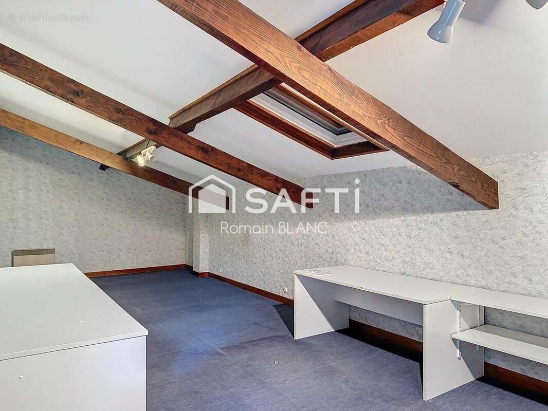 Photo 8 - Maison à LAPEYROUSE-FOSSAT