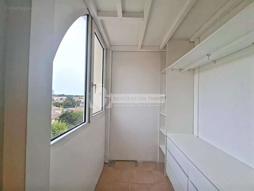 Arles - Duplex lumineux avec garage en résidence sécurisée - photo 16