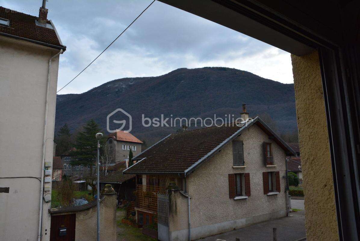 Appartement à VIZILLE