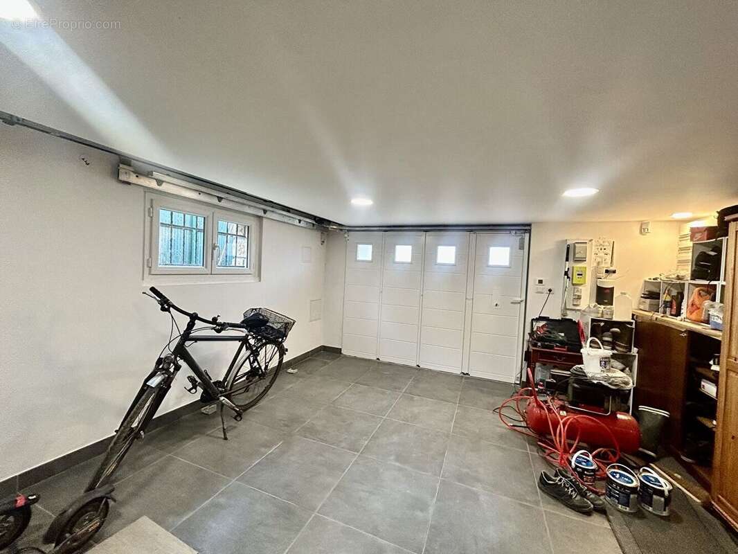 Maison à CHAMPS-SUR-MARNE