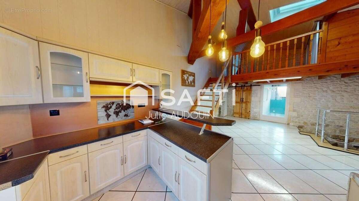 Photo 3 - Maison à CHATEAUBERNARD