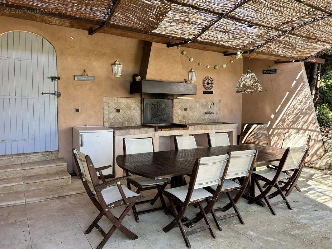 Maison à MALLEMORT