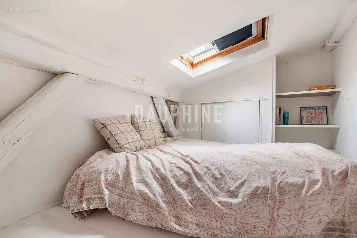 Appartement à PARIS-6E