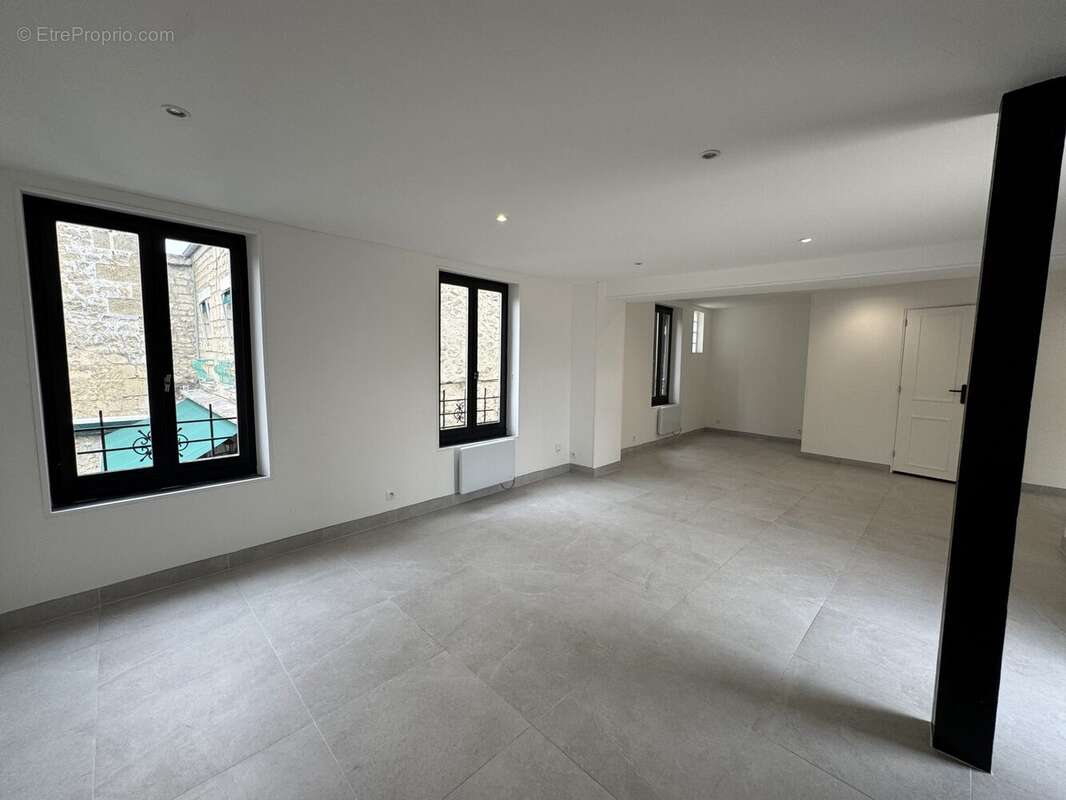 Maison à CHARS