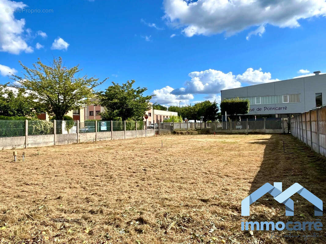 Terrain à PONTCARRE