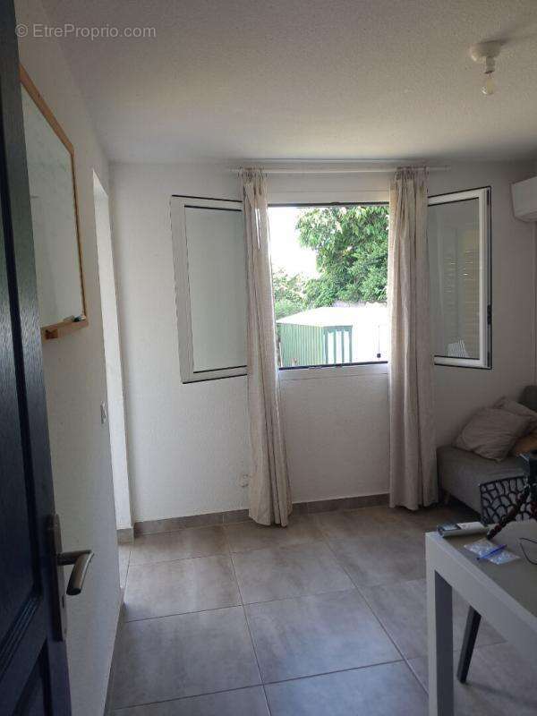 Maison à CAPESTERRE-BELLE-EAU