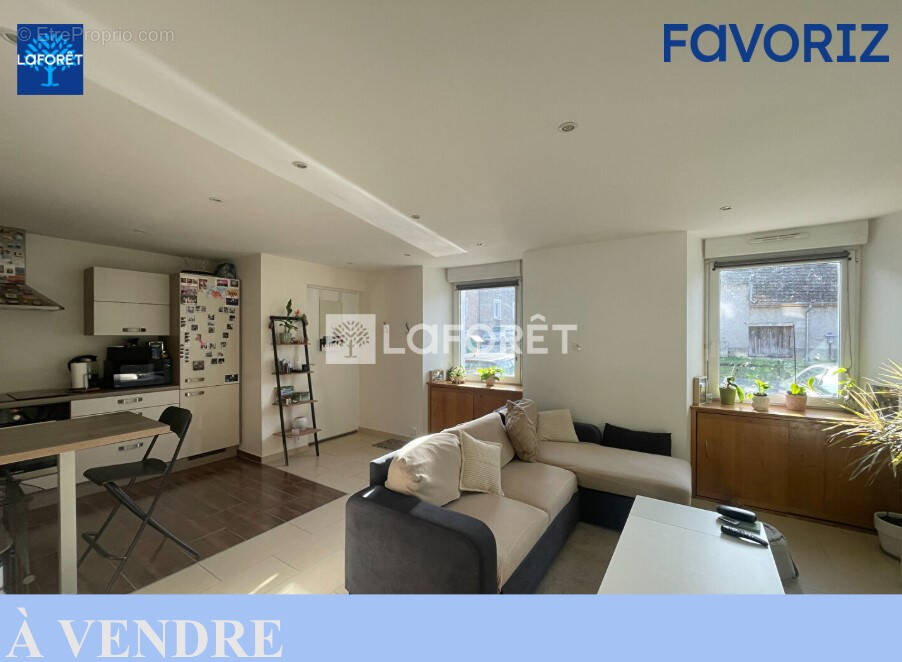 Appartement à FESCHES-LE-CHATEL