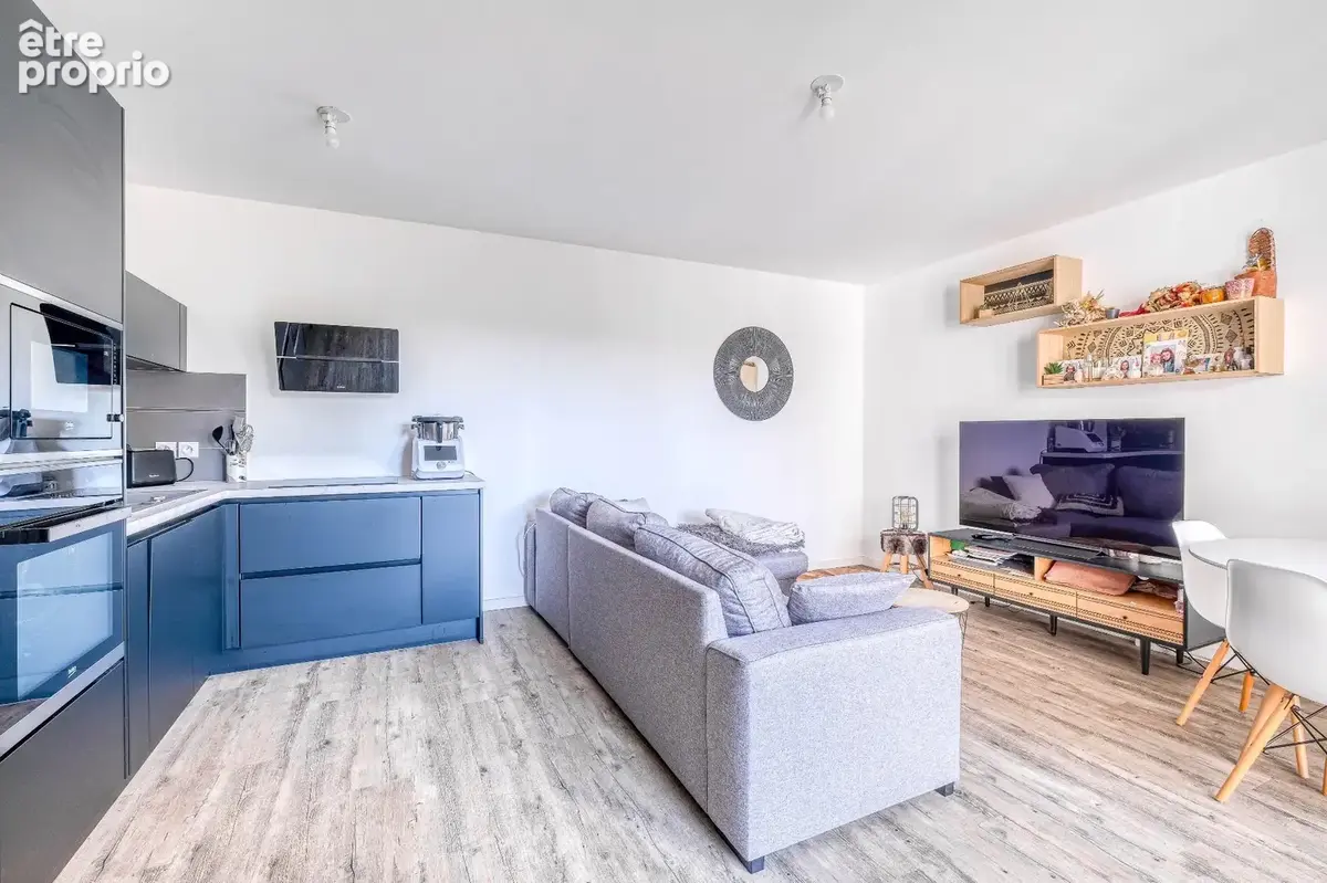 Christophe Michaudelle Capifrance, vous propose à MEAUX, appartement récent (2020) 2 pièces 50 m² avec son balcon et sa place de - photo 3