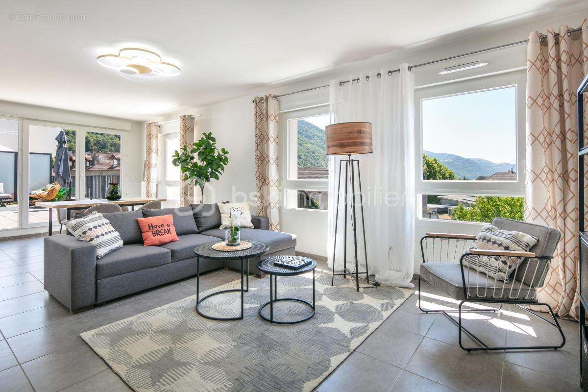 Appartement à VILLARD-BONNOT