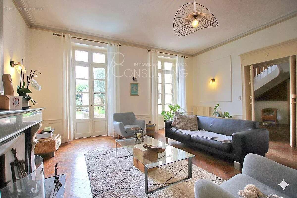 Maison à VILLEFRANCHE-DE-LAURAGAIS