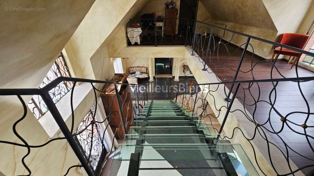 Maison à ENGLEFONTAINE