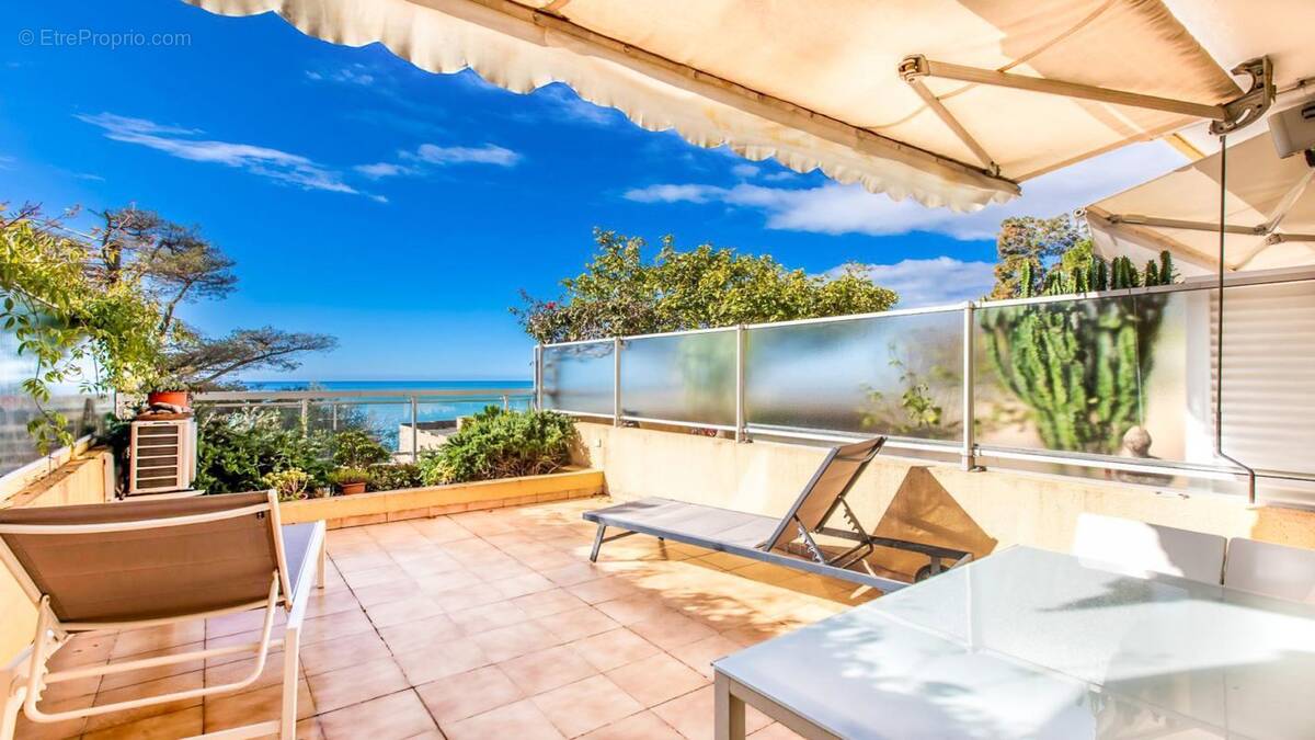 Appartement à MENTON