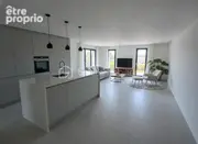 Appartement à CHAMPVANS-LES-MOULINS