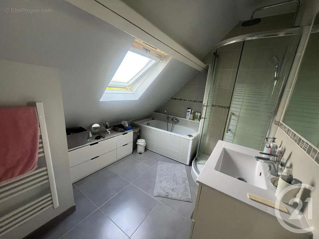 Maison 88 m² à Longperrier  - photo 11