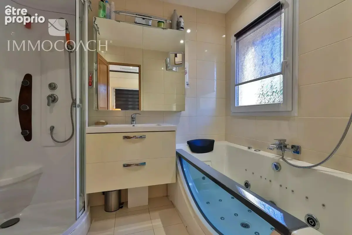Charmante  villa conviviale  T4  de plain-pied avec piscine et jardin  à Saint Tropez - photo 20