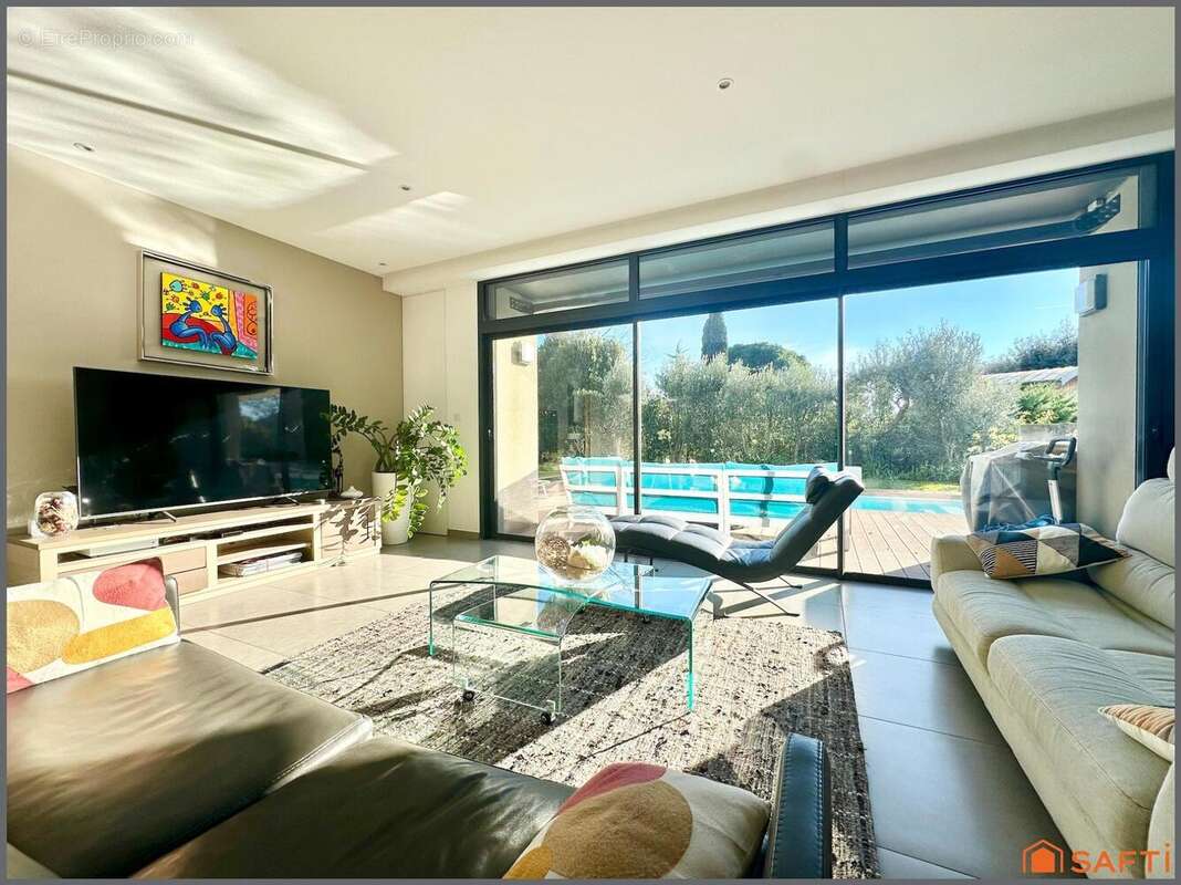 Photo 2 - Maison à VILLENEUVE-LES-AVIGNON