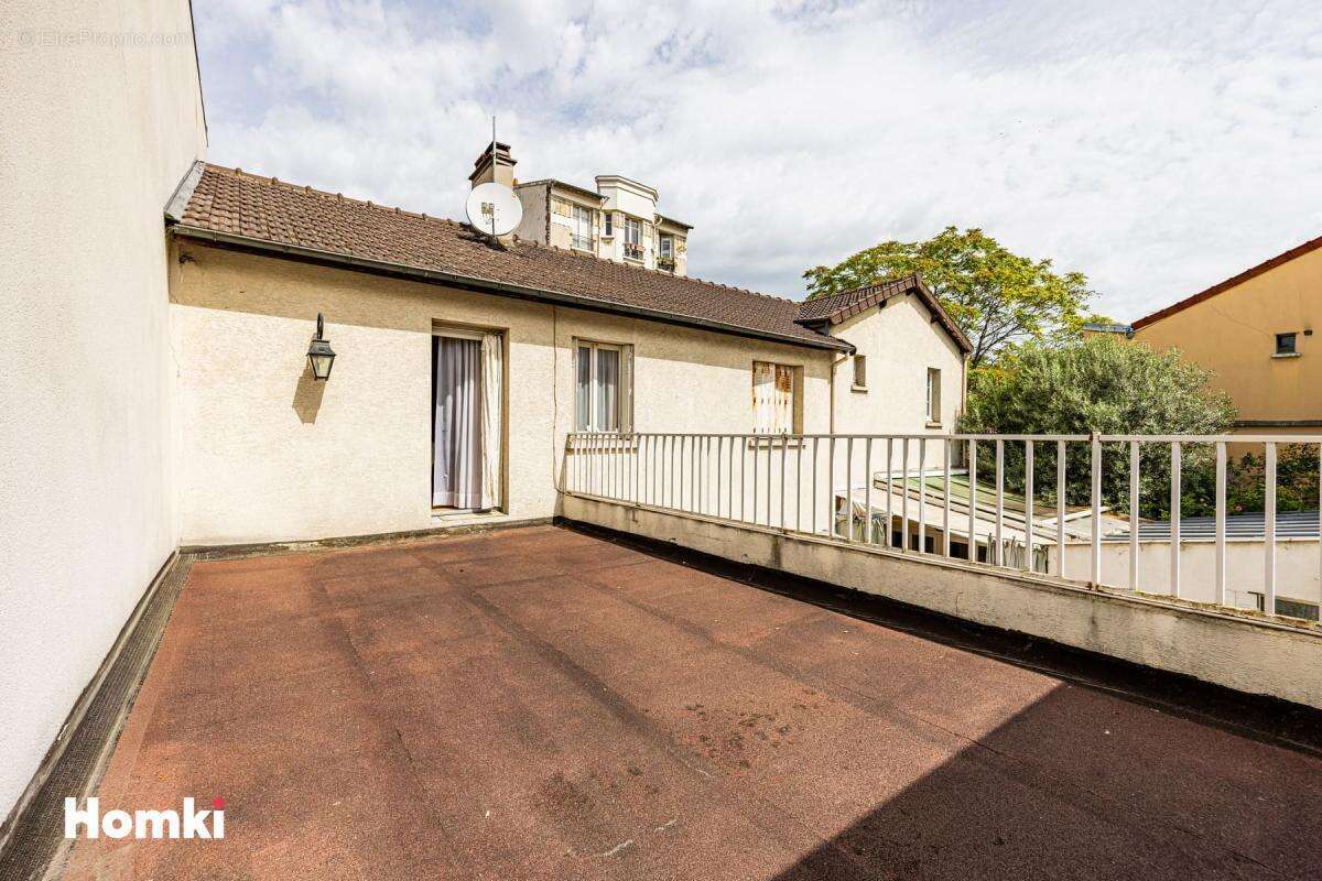 Maison t6 familiale de 210 m² avec cour, garage et 120 m² de sous-sol aménagé - saint ouen - photo 12