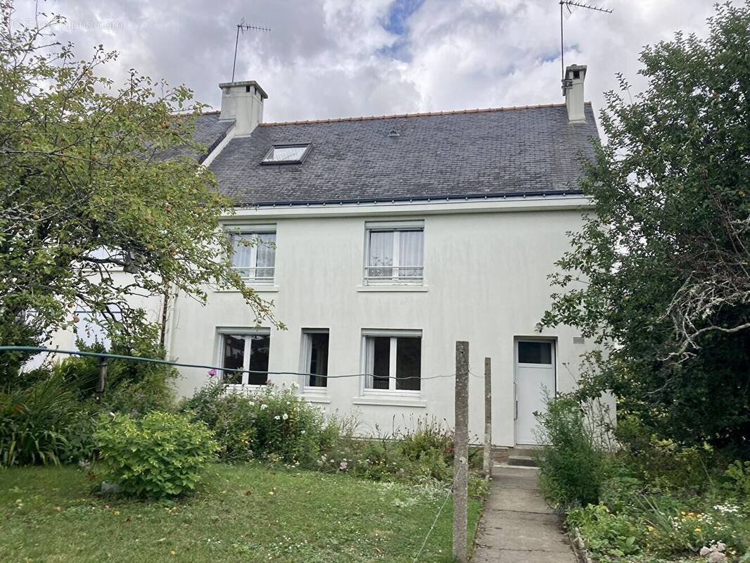 Maison à GUIDEL