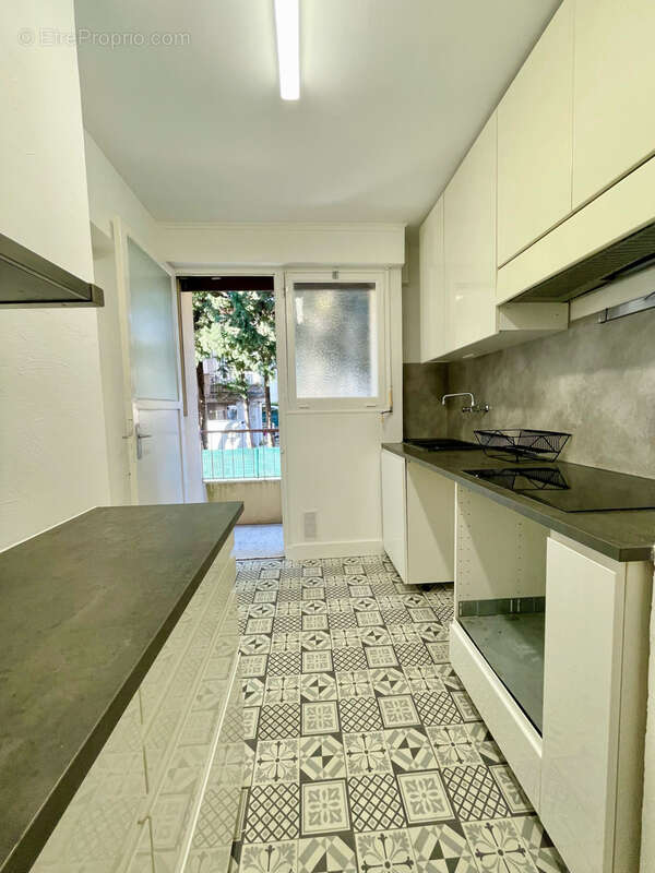 Appartement à LE CANNET
