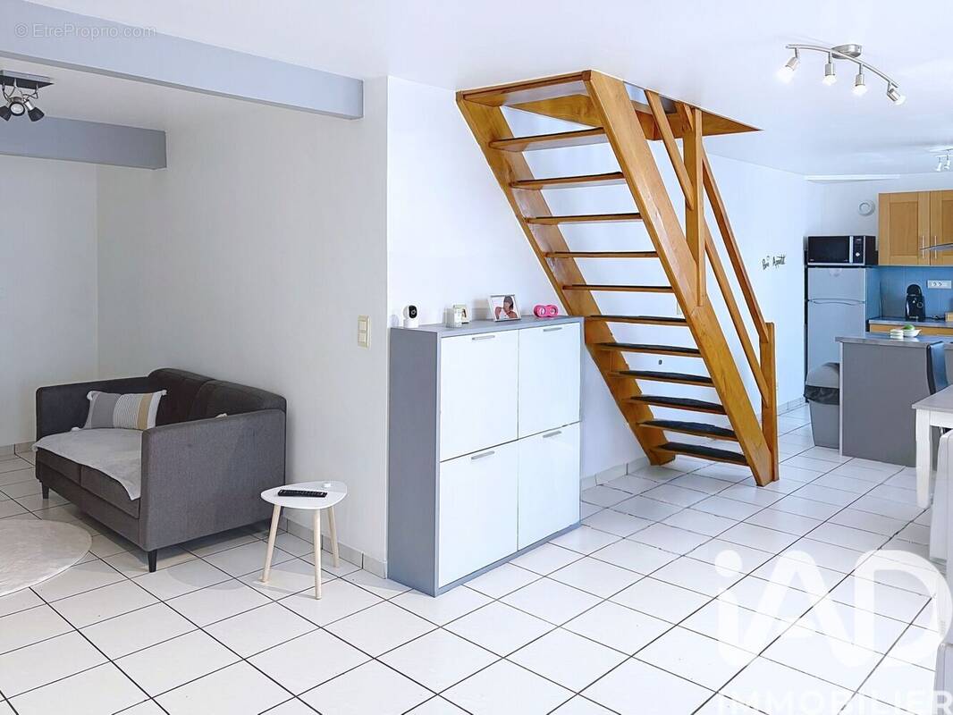 Photo 1 - Maison à PONT-DU-CHATEAU